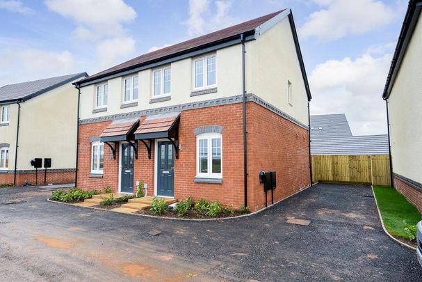 2 bedroom semi-detached house to rent - Photo 1