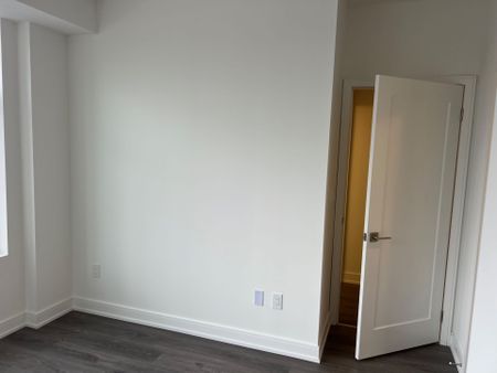 For Lease - 715 Davis Drive Unit# B213, Newmarket, Ontario - Photo 5