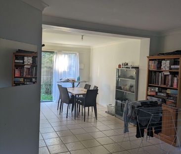 Tighes Hill - Photo 1