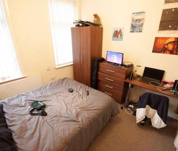 Cardigan Road, Hyde Park, Leeds, LS6 - Photo 6