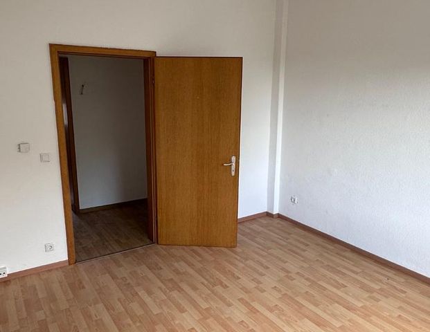 Renovierte 3-Zimmer-Wohnung im 2. OG in Pelkum, Kamener Str. 124, - Foto 1