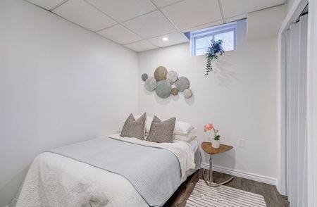 For Lease - 8 Ozner Crescent, Vaughan, Ontario - Photo 4