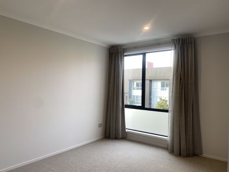 21 Eyton Kay Road, Hobsonville, Auckland - Photo 2