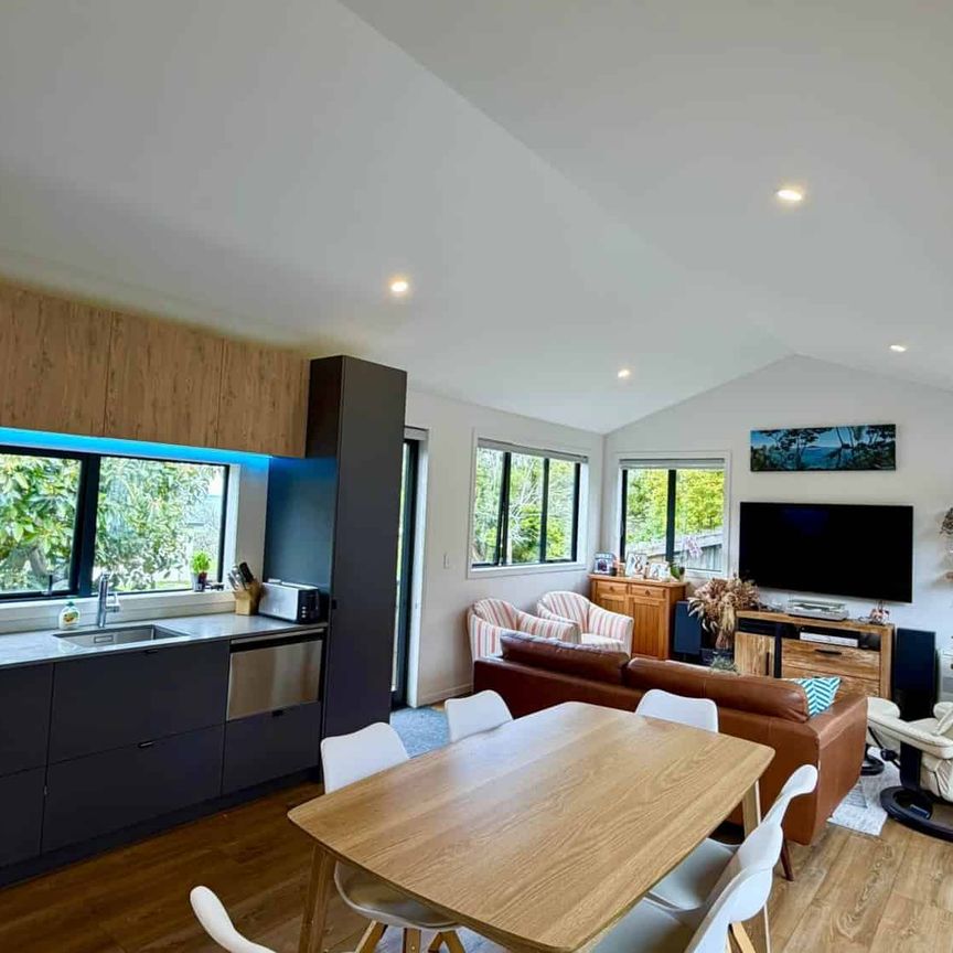 Spacious Two Bedroom - Photo 1