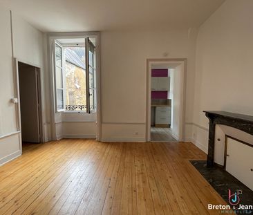 Location Appartement 2 pièces 38m² - Photo 2