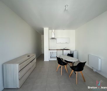 Location Appartement 1 pièce 29m² - Photo 1