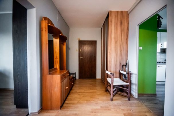 2-pokojowe mieszkanie z balkonem – ul. Centralna 50.5 m² - Фото 1