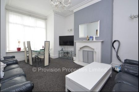 5 Bedroom Student Houses Hyde Park - Photo 2