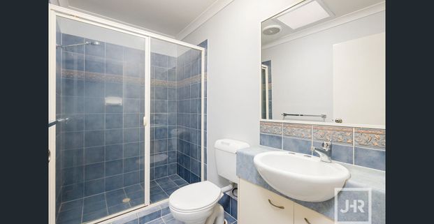 Spacious Bayside Townhouse - Photo 1