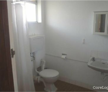 LOCK UP AND GO - Photo 2