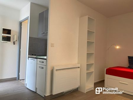 Location Appartement T 1 - Rennes - Lorient - Saint-Brieuc - Photo 3