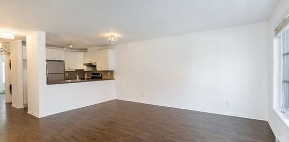 Appartement Montréal (Le Sud-Ouest) À Louer - Photo 2