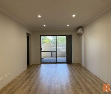 Modern 2-Bedroom Apartment Living in the Heart of Maddington - Photo 5