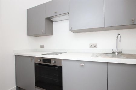 1 bedroom flat to rent - Photo 5