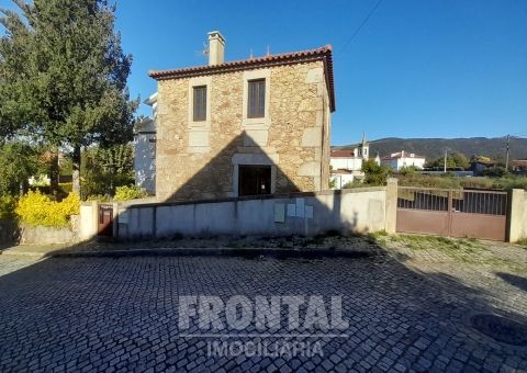 Moradia Isolada T2