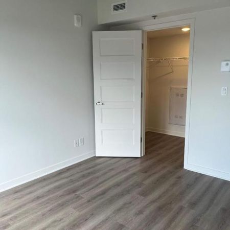 2 CH - 1 SDB - Terrebonne - $2,000 /mo - Photo 3