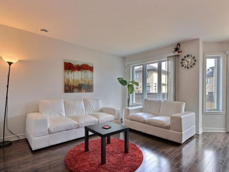 Maison à étages à louer - Brossard (Noms de rues (L)) Maison à étages à louer - Brossard (Noms de rues (L)) - Photo 3