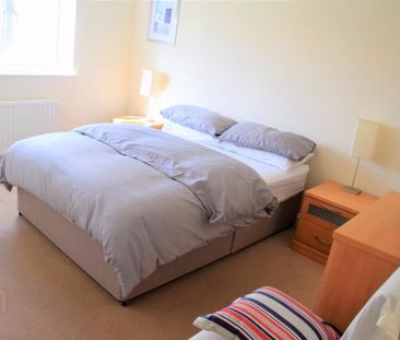 32 Old Castle Court, Portrush, BT55 7PT - Photo 5