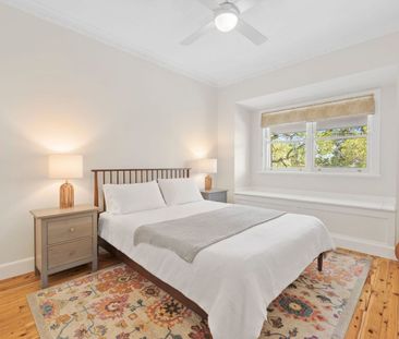 Tranquil Beachside Cottage of Family Luxury - Photo 3