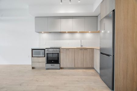 For Lease - 65 Annie Craig Drive Unit# 601, Toronto, Ontario - Photo 4