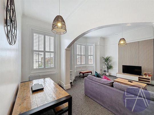 3 bedroom apartment to rent - Photo 1