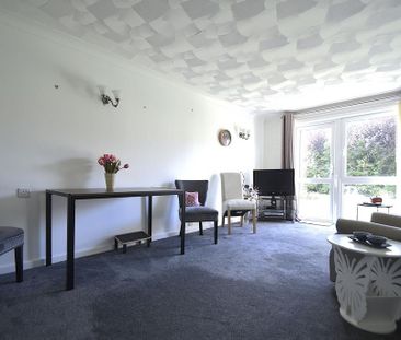 1 bedroom ground floor flat to rent - Photo 5