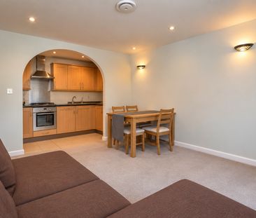 2 Bed Flat, Platinum House, HA1 - Photo 1