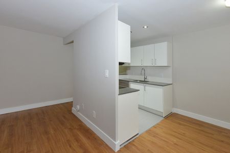 12 Bater Avenue - Photo 4