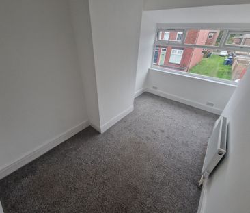 Russell Street, Prestwich - Photo 3