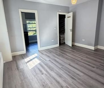 1 Bed Flat, Croydon Road, SE20 - Photo 2
