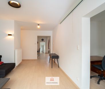 Lichtrijk en ruim appartement nabij Gent-centrum - Photo 5