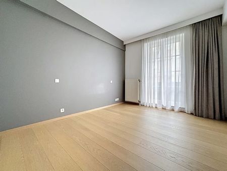 Appartement te huur - Foto 3
