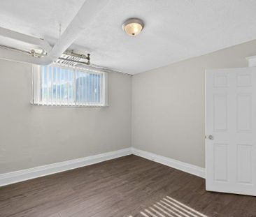 For Lease - 109 Balsam Avenue Unit# 1, Hamilton, Ontario - Photo 5