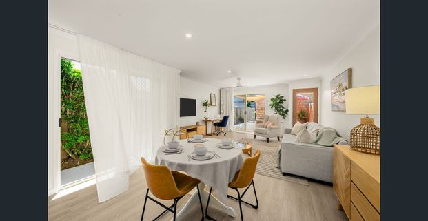 Short Term Fully Furnished House, 500m to Beach - Photo 1