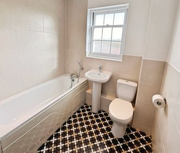 Station Road - Photo 3