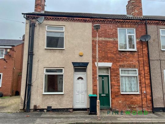 3 BEDROOM House - End Terrace - Photo 1