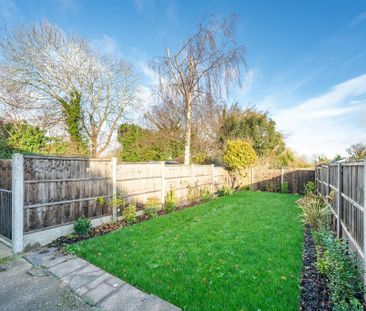 2 bedroom semi-detached house to rent - Photo 3