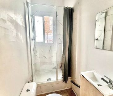 Ronda de la Universitat, Barcelona, Catalonia 08007 - Photo 5