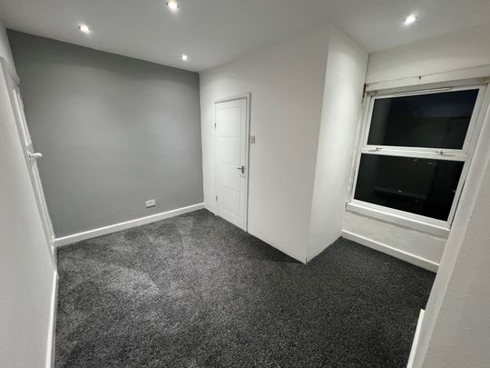 Astley Avenue, Coventry, CV6 - Photo 1
