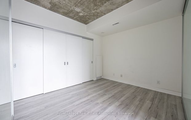 King East Lofts - Photo 1