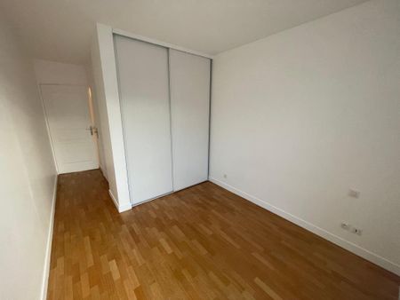 Location Appartement 4 pièces 85m² ISSY LES MOULINEAUX 92130 - Photo 5