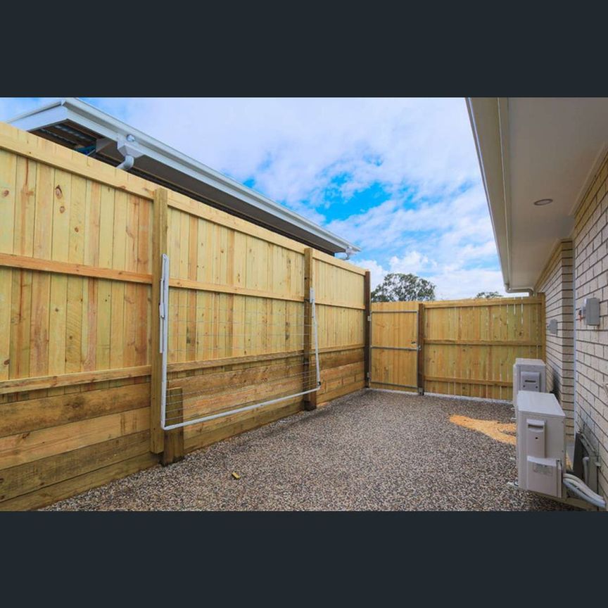 2/2 Grace View Street, Darling Heights, Qld 4350 - Photo 1