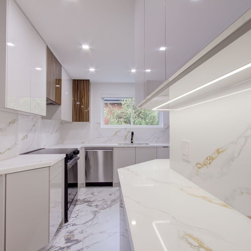 For Lease - 95 South Bend Road Unit# Upper Unit, Hamilton, Ontario - Photo 1