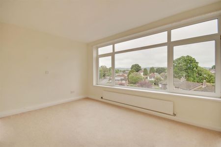 A 1 Bedroom Flat in Charlton Kings GL53 9BQ - Photo 5
