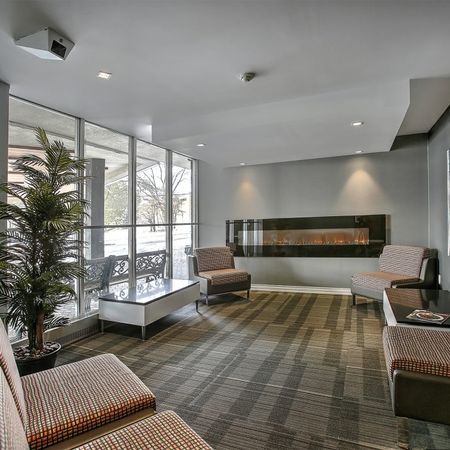 Imperial Towers - Photo 3