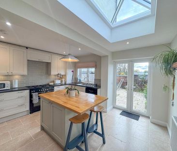 3 bedroom terraced house to rent - Photo 3