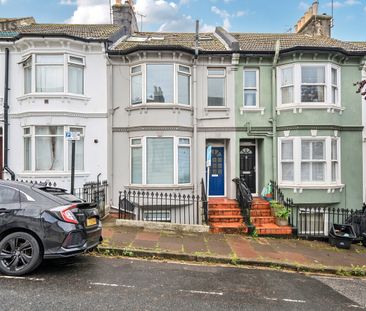 5 bedroom terraced house to rent - Photo 4