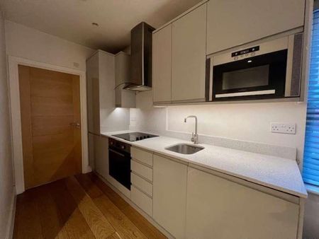 Church Street, Waltham Abbey, EN9 - Photo 5