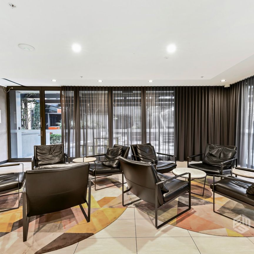 Next to DFO Shopping Centre and Southern Cross Station! - Photo 1