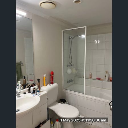 unit 42/86-124 Ogden St, Townsville City, Qld 4810 - Photo 4